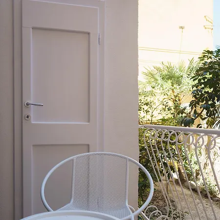 La Casa Del Pittore Apartmán *